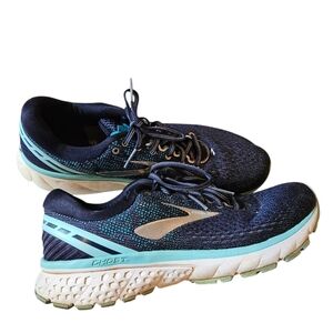 Brooks Women's Athletic Shoes Ghost 11 Running - Navy and Mint